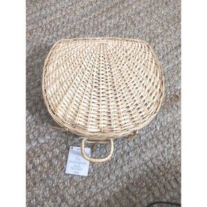Vintage Purse, Straw Wicker  Basket Shell Bath Storage Gift Basket